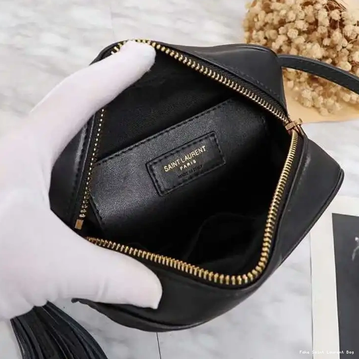 CHEAP Gold Matelasse Bag Lou Black Belt In Leather Saint Laurent 0225